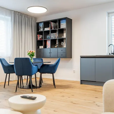 Διαμέρισμα Luxusny Klimatizovany Dvojspalnovy Narodna Trieda, Kosice, Free Parking *