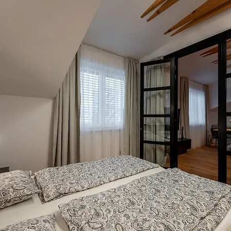 Luxusny Klimatizovany Dvojspalnovy Narodna Trieda, Kosice, Free Parking *